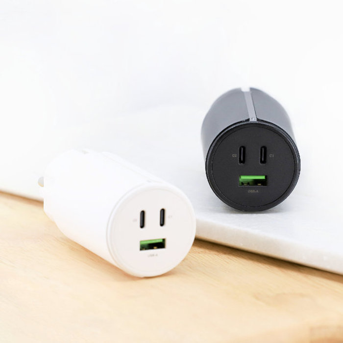 에버랩스 이엘 멀티 3포트 GaN 65W PD PPS USB 고속 충전기 블랙/화이트