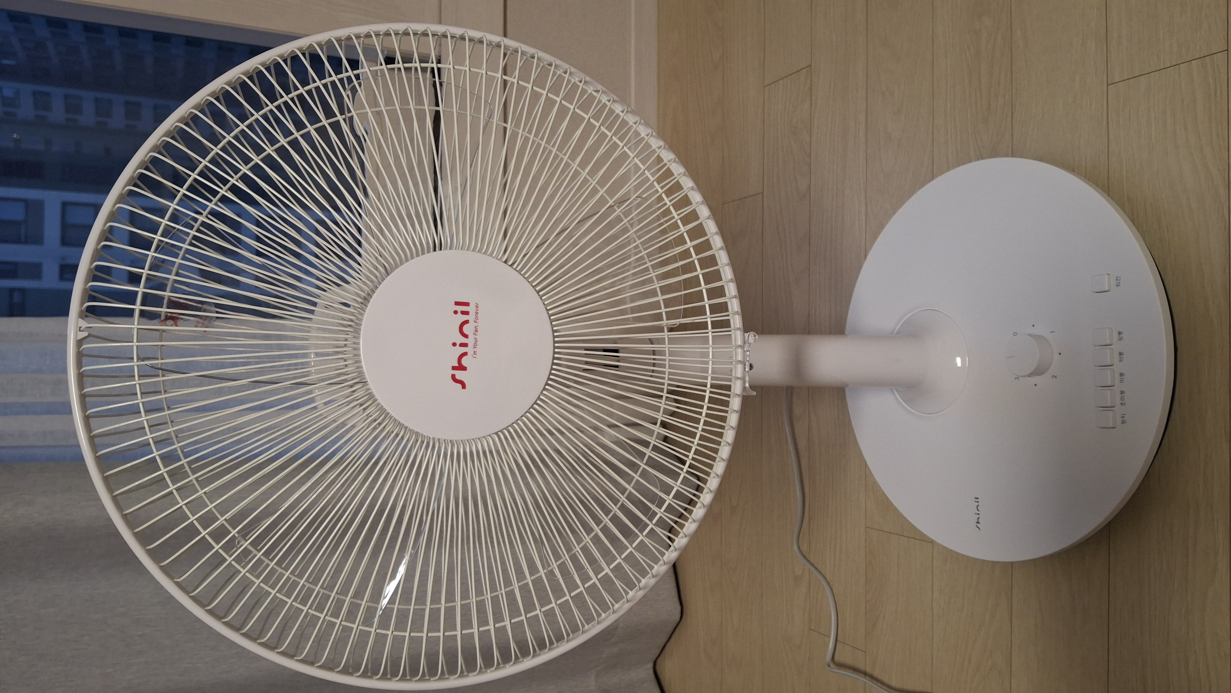 ​직관적이고 클래식한 조작부: 복잡...