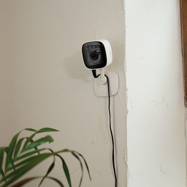 Tapo C110 300만화소 가정용 CCTV 실내 카메라 1개 + SD카드 128G 1개