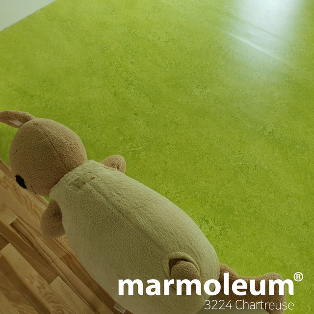 [친환경바닥재 마모륨] 마블_3224 Chartreuse 마모륨견적시공 리노륨시공 무료출장견적 바닥시공 매장바닥 유럽형바닥재 고품질친환경바닥재