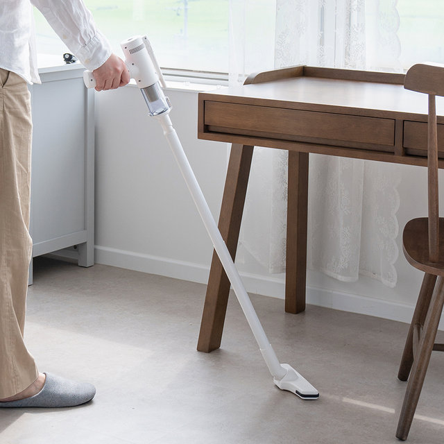 [비밀특가] 듀얼회전 휴대용 핸디형 에어건 차량용 무선 청소기 C13K