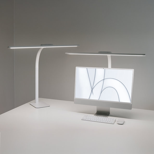 스피아노 테드 프로 LED 안티 블루라이트 와이드 스탠드 (데스크형)