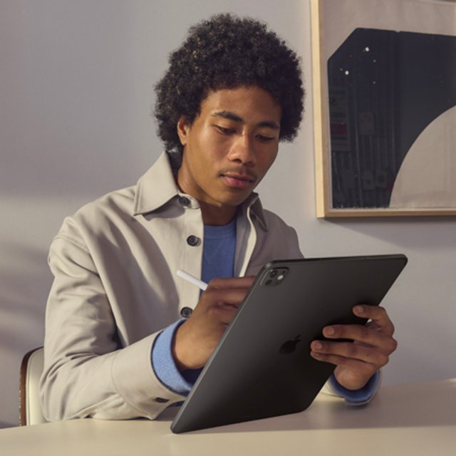 [장기할부] 아이패드 프로 11 M4 Wi-Fi + Cellular 256GB 스탠다드 글래스 - 스페이스 블랙 [MVW13KH/A]