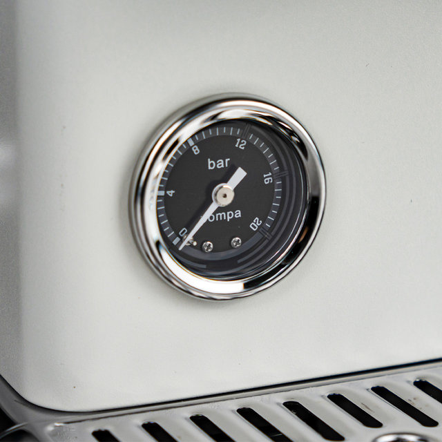  딜리코  3605PWM 2세대 v2 가정용 반자동 에스프레소 커피머신