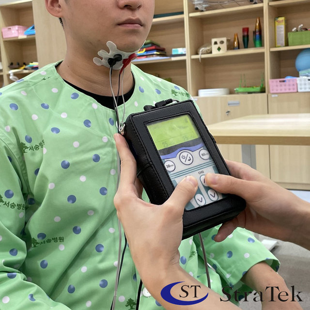 스트라텍 STF-5500 연하장애 삼킴장애 기능적전기자극기 연하보조 저주파치료기