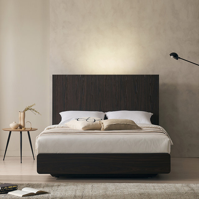 [비밀특가] 까르뎅차콜 E0등급 LED 호텔 평상형 침대프레임 퀸 Q