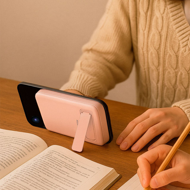 PD 20W 맥세이프 유무선 거치식 보조배터리 10000mAh I STPB-MP10S