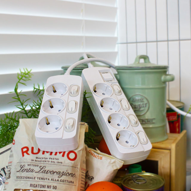 THE 슬림플러그 국산 개별 과부하차단 4구 멀티탭 납작 플러그 스위치 45cm