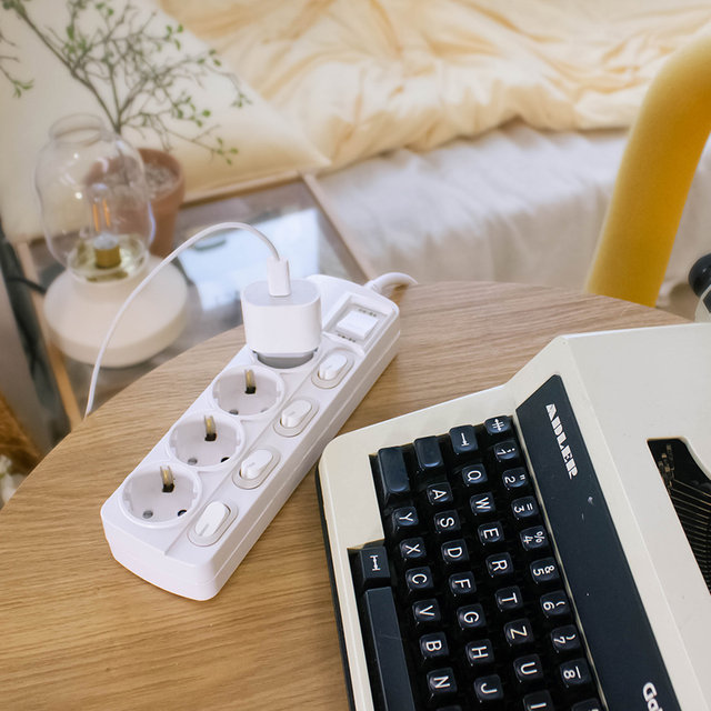 THE 슬림플러그 국산 개별 과부하차단 4구 멀티탭 납작 플러그 스위치 45cm