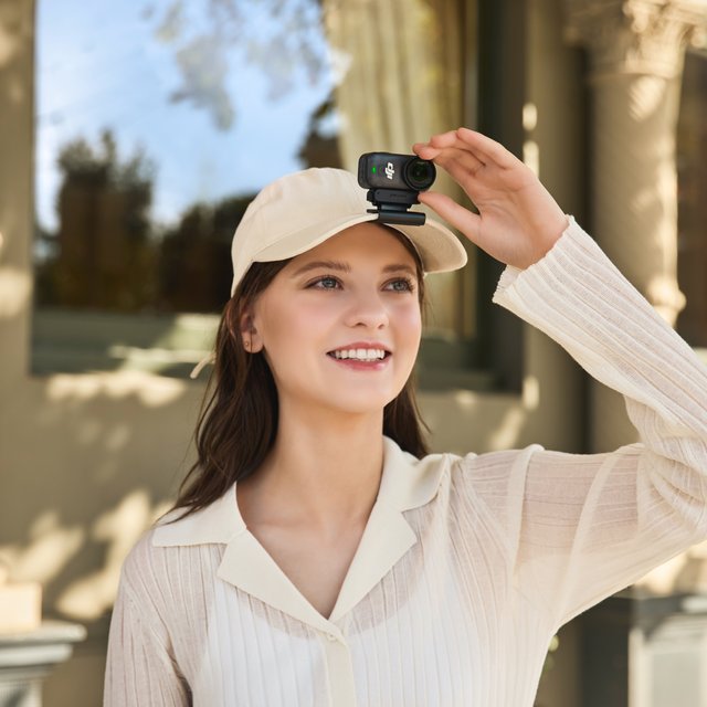 DJI 오즈모 나노 스탠다드 콤보(128GB)