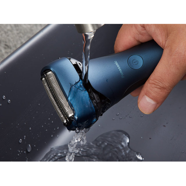 [최상급 / 효자점] 파나소닉 람대쉬 3중날 면도기 ES-BLT4B (J)ES-BLT4B