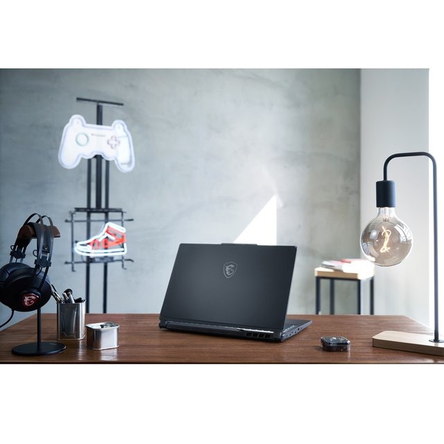 MSI 사이보그 15 B2RWEKG-C5 게이밍 노트북 코어5 RTX5050 8G 512GB