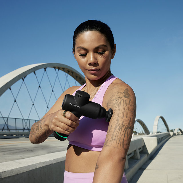 하이퍼아이스 하이퍼볼트 고2 블랙 스포츠 마사지건 Hypervolt Go2 Black