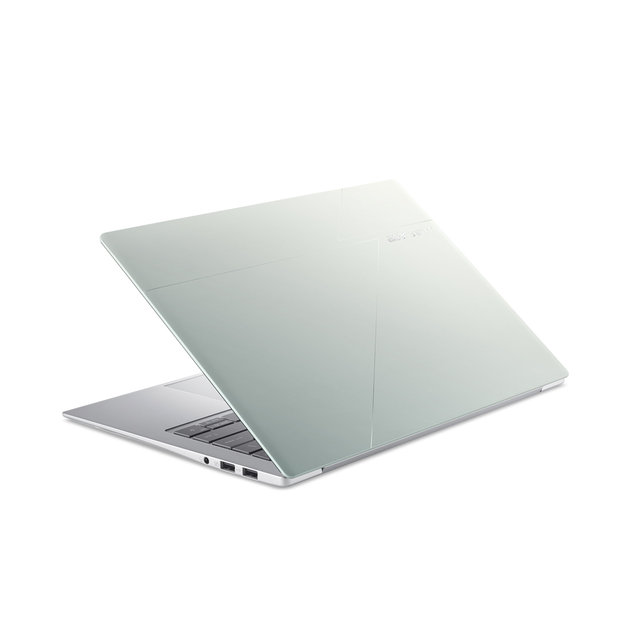 에이서 스위프트 엣지 14 AI SFE14-I51-55T2 14인치 노트북 (U5-325/120Hz/WQXGA+/16GB/512GB/윈도우11홈)